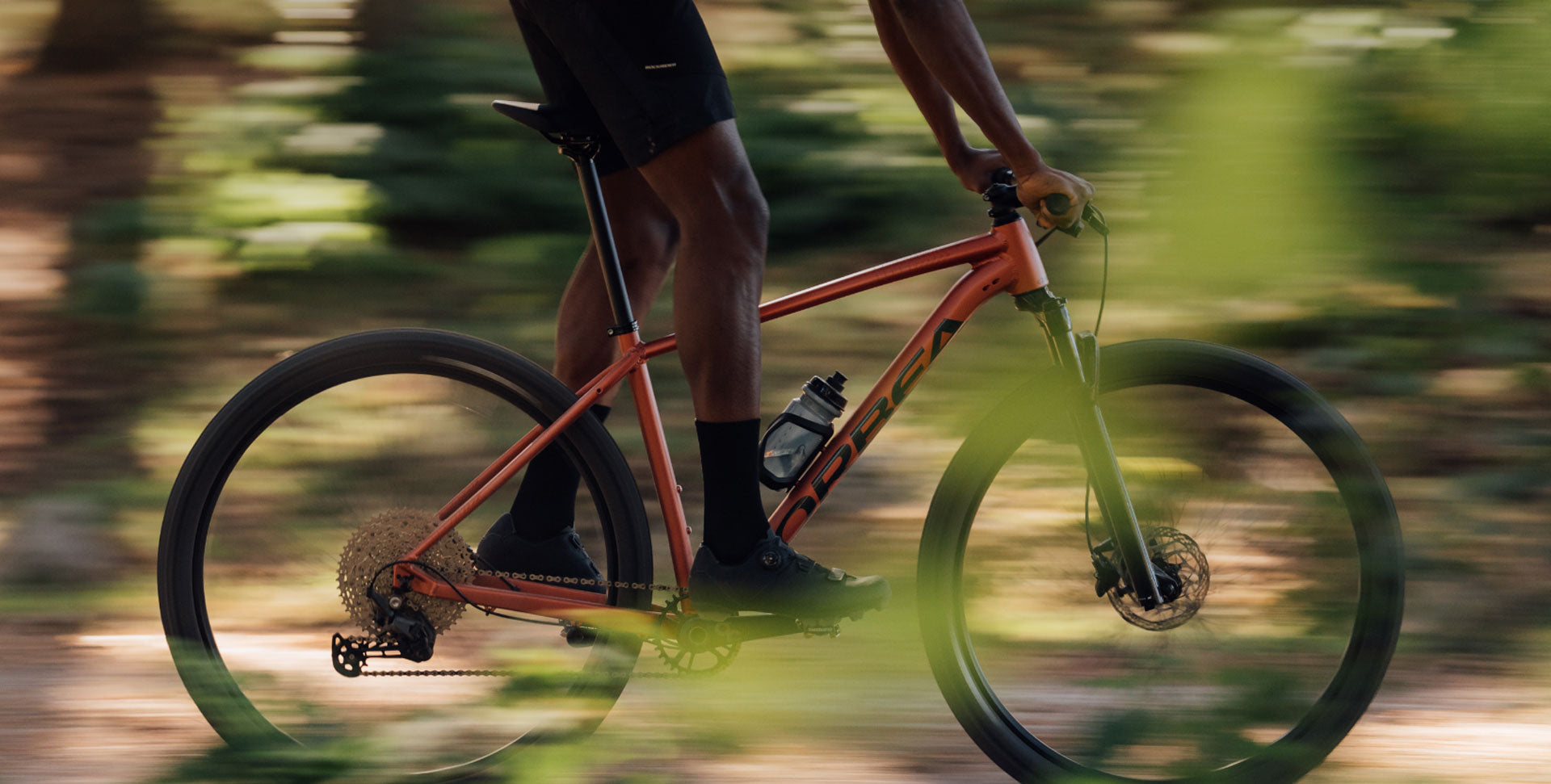 Bicicleta de montaña ORBEA Onna 20 Terracota Red (Matt) - Green (Gloss) 2024